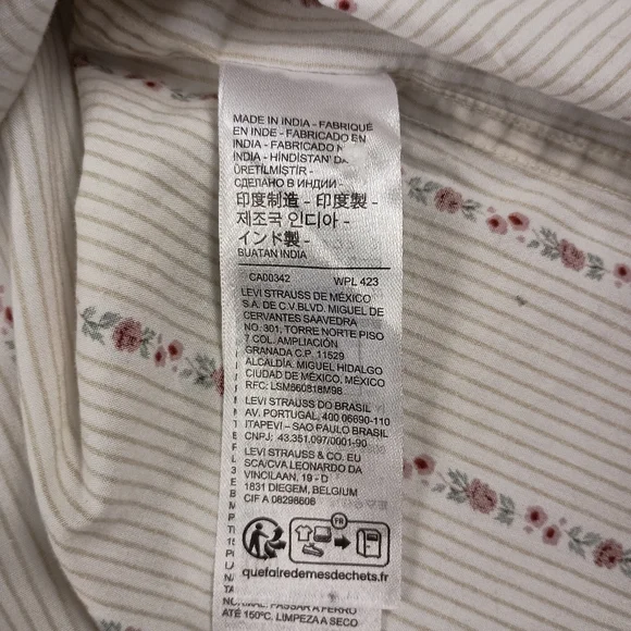 Levi's Pearl Snap Standard Fit Red Roses Men's Shirt XL - Picture 10 of 13